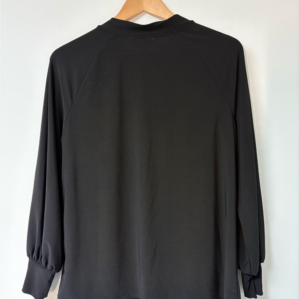 NWT Nine West Black Top with Gold Chain Detail NWT - Picture 2 of 12